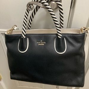 Kate Spade black and white leather handbag